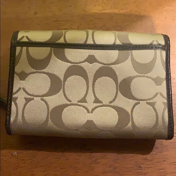 Coach wallet - Picture 3 of 3